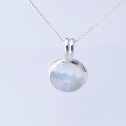 P1273 - 925 silver MOP oval pendant