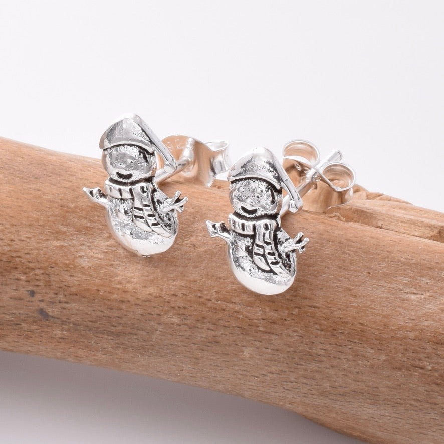S814 - 925 silver cute snowman stud earrings