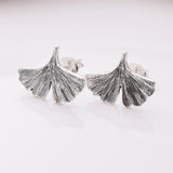 S900 - 925 silver ginkgo leaf stud earrings