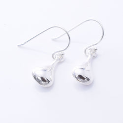 E932 - 925 silver liquid drop earrings