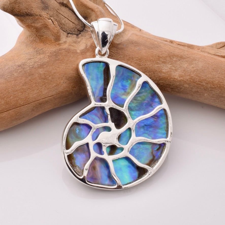 P1181 - 925 silver abalone amonite pendant