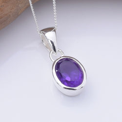 P1360 - 925 silver  oval AM facet pendant