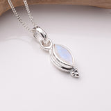 P1108 - 925 silver moonstone pendant