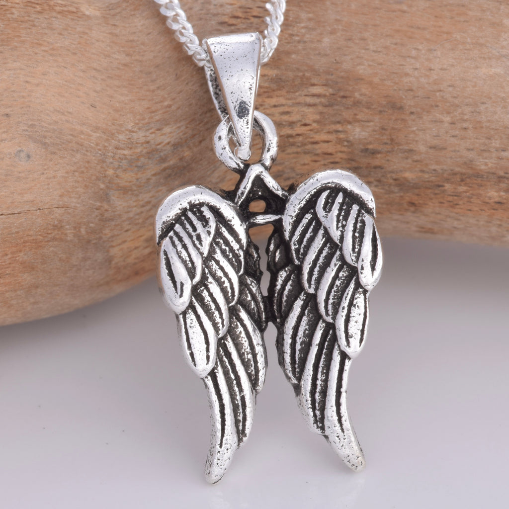 P716 - Silver angel wings pendant