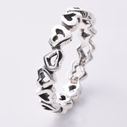R209 - 925 Silver Band Of Hearts ring
