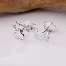 S761 - 925 silver paw stud earrings