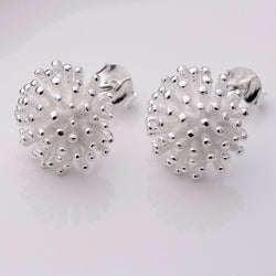 S752 - 925 silver chrysanthemum stud earrings