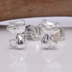 S636 - Silver Cat with glasses stud earrings