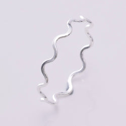 R288 - 925 silver wavy ring