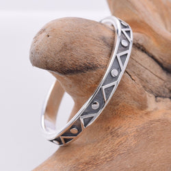 R161 - Silver Aztec  thin band stacking ring