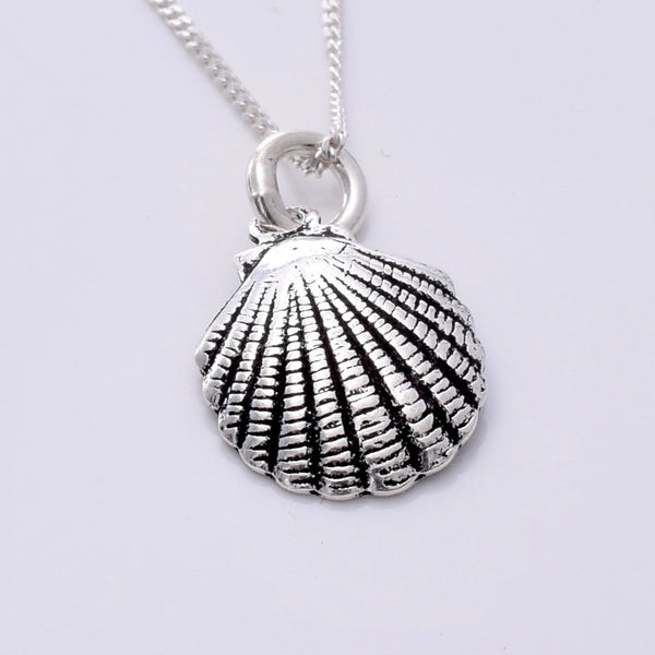 Scallop Shell Pendant – Java Designs