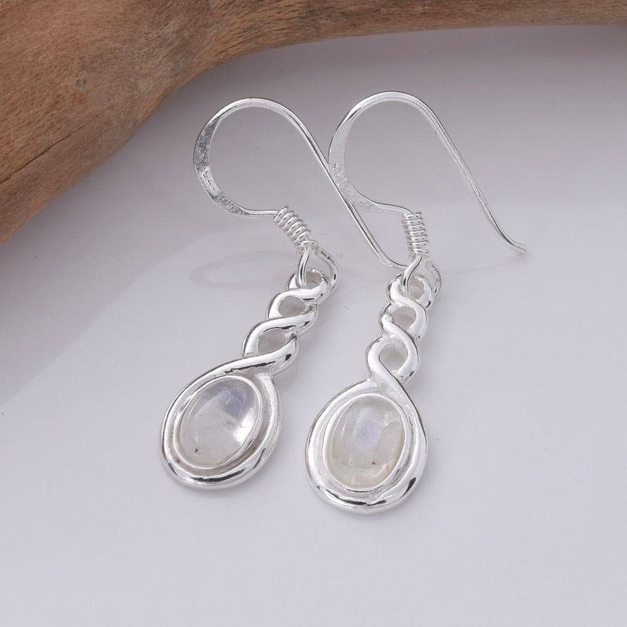 E748 - 925 Silver and moonstone earrings