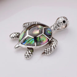 P960 - 925 Silver and abalone turtle pendant