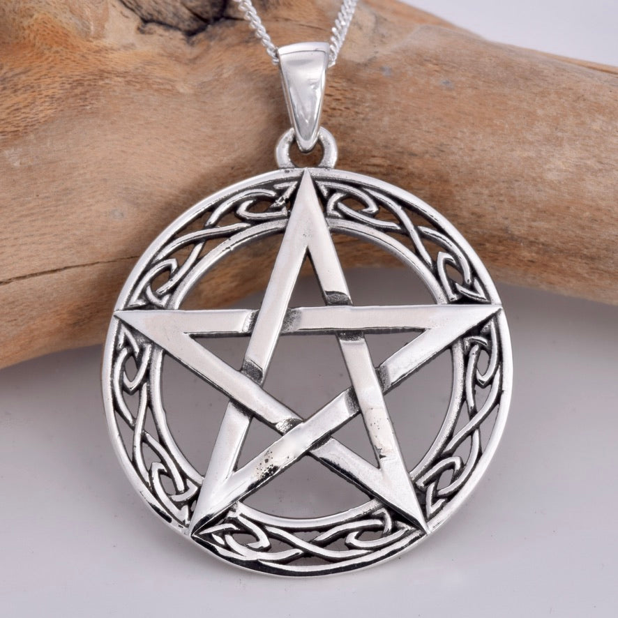 P630 - 925 Pentagram pendant