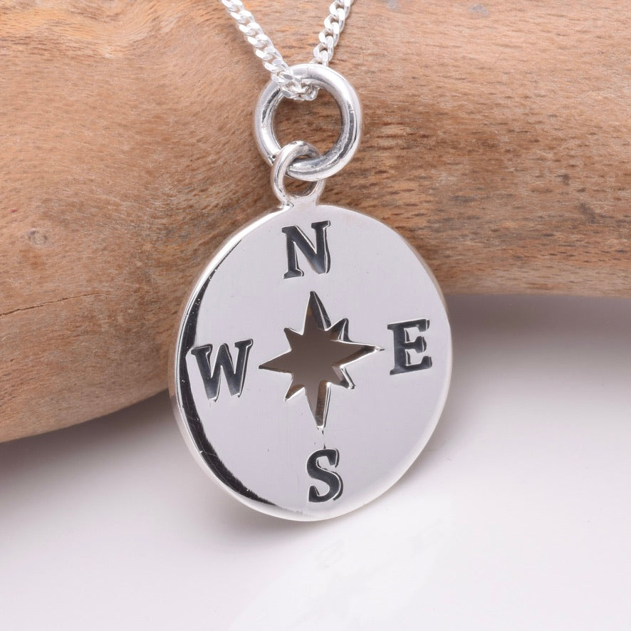 P763 - 925 Sterling silver compass pendant