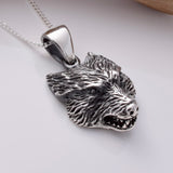 P884 - 925 Silver wolf pendant
