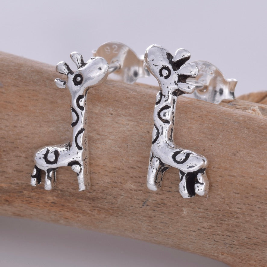 S589- Silver giraffe stud earrings