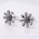 S673 - 925 silver large daisy stud earrings