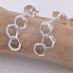 S611 - Silver honeycomb stud earrings