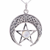 P685 - Celtic crescent moon and pentagram