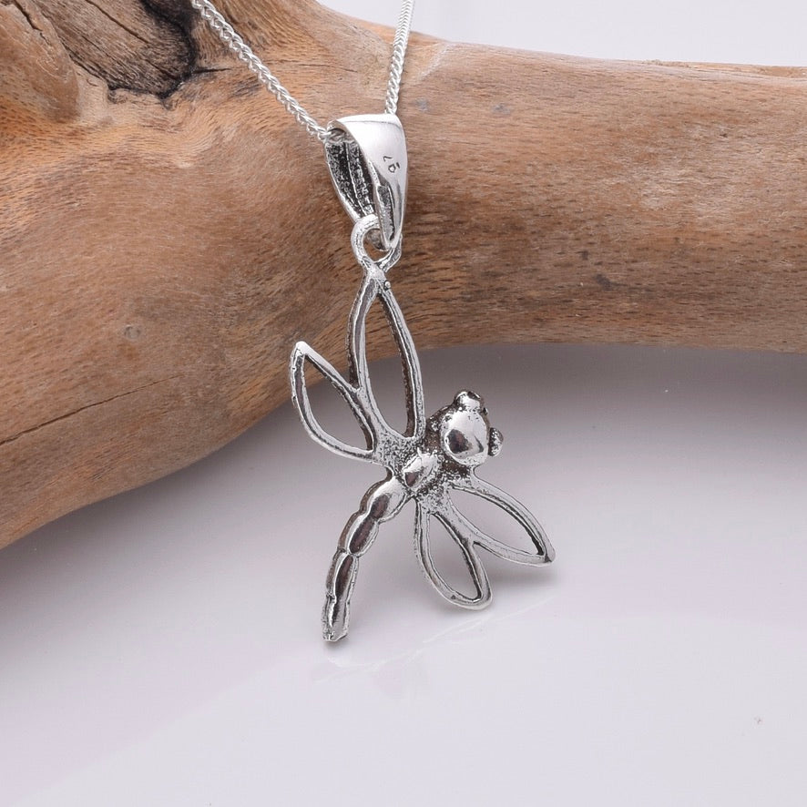 P805 - 925 Silver dragonfly pendant
