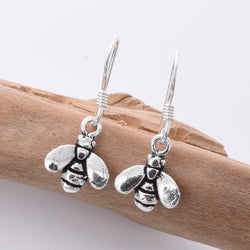 E744 - 925 Silver cute bee earrings