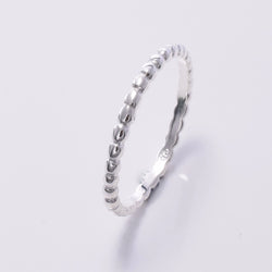 R195 - 925 Silver bead effect ring