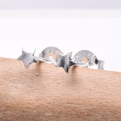 S660 - Silver tiny star stud earrings