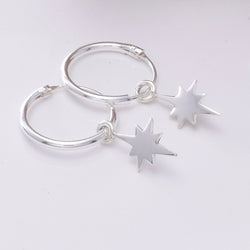 E684 - EOL 925 Silver hoop and star earrings