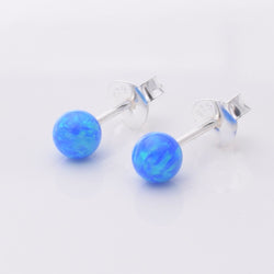 S751 - 925 silver 4mm lab opal stud earrings