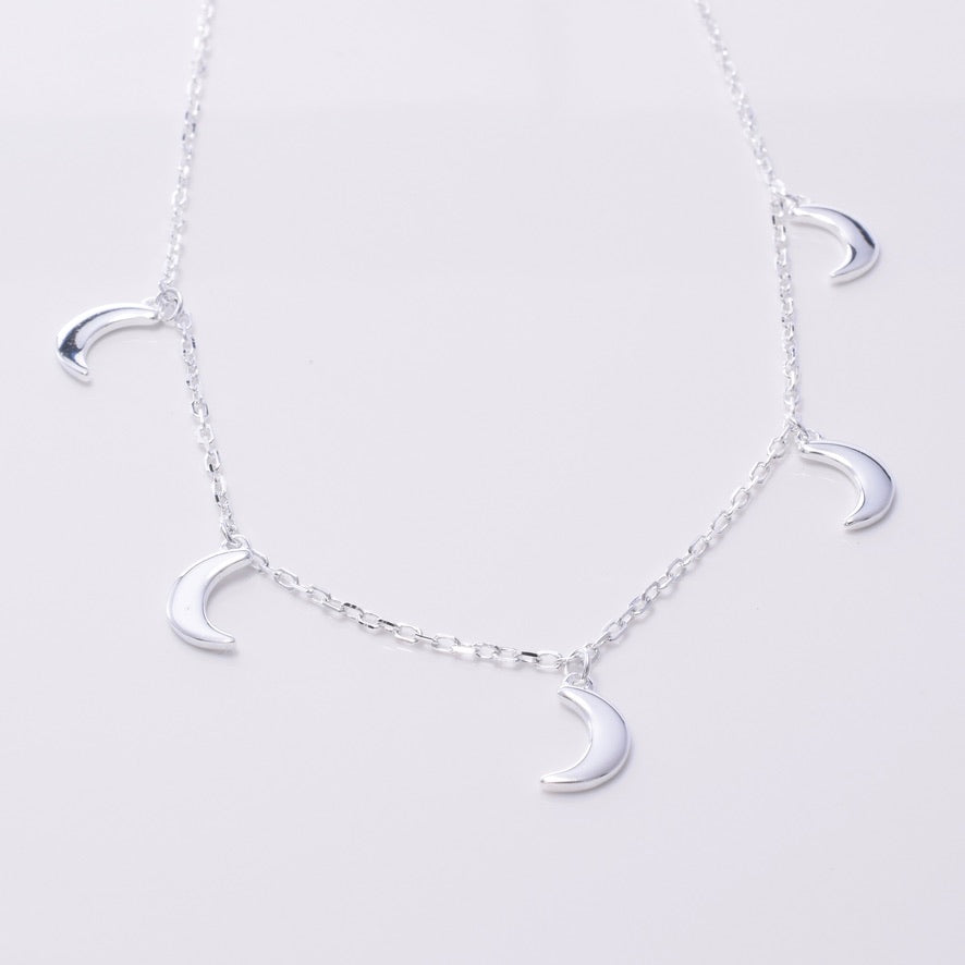 P852 - 925 Silver crescent moon necklace