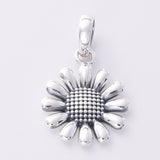 P897 - 925 Silver sunflower pendant