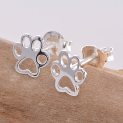 S503 - Paw design silver stud earrings