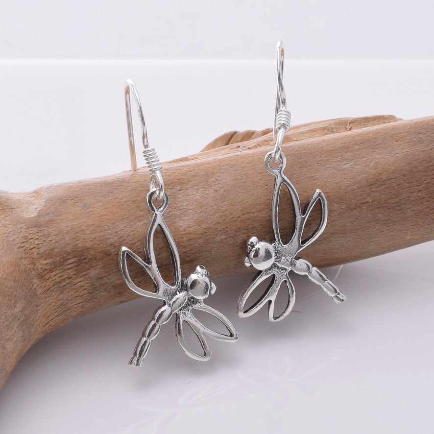 E675 - 925 Silver dragonfly earrings