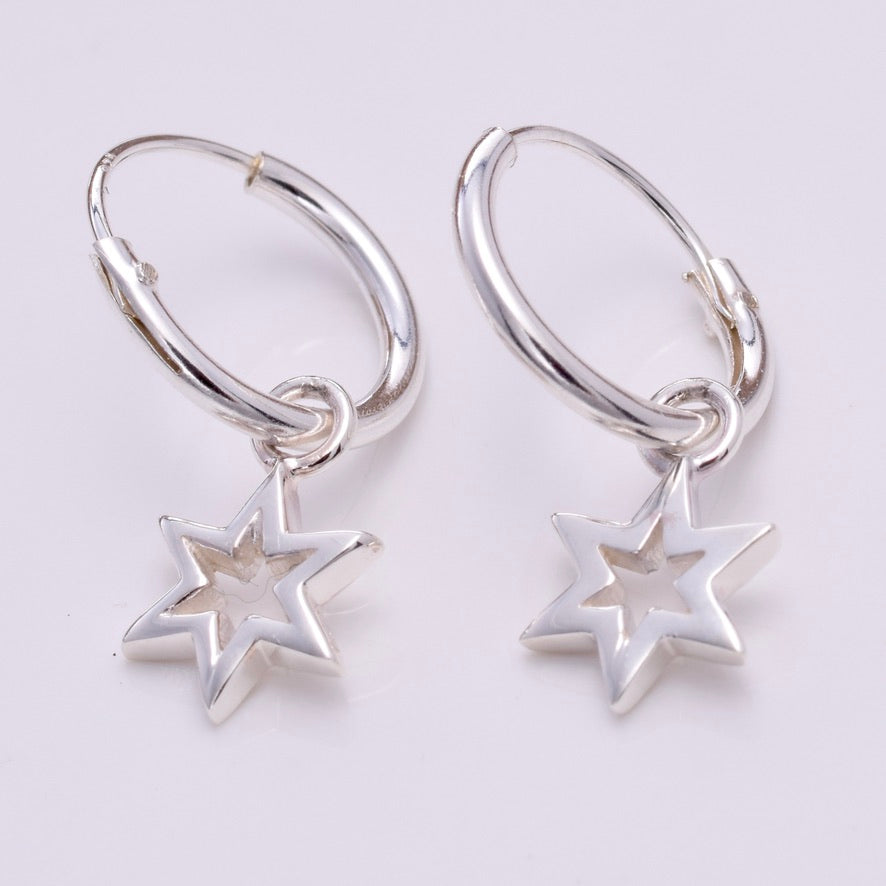 E645 - Silver hoop and six point star earrings