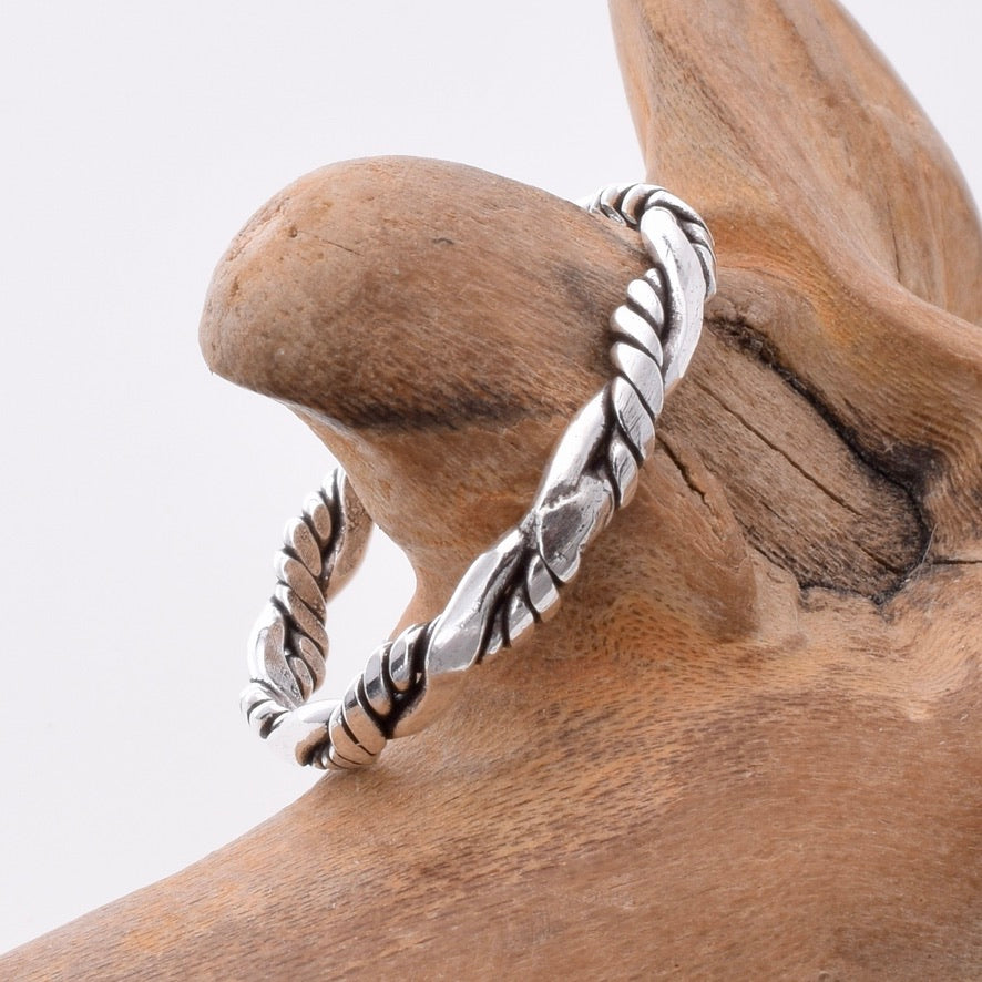 R242 - 925 silver braid twist ring