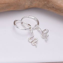 E683 - Sleep and snake earrings