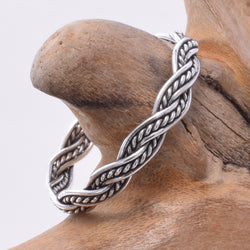 R194 - 925 Silver braid ring