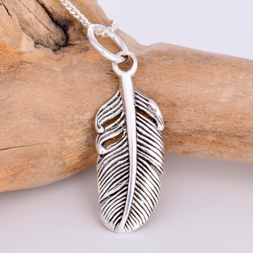 P420 - Broad Feather pendant