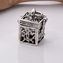 P932 - 925 Sterling silver prayer box locket