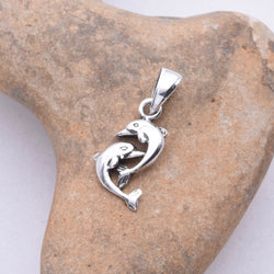 P286 - Twin Dolphin Charm