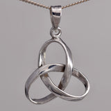 P368 - Silver trinity knot pendant
