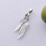 P499 - Double feather pendant