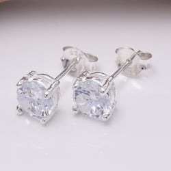 S026 - Sterling Silver claw set studs 6mm