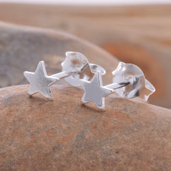S418 - Star stud earrings