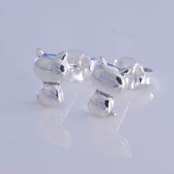 S497 - Silver Cute Silhouette Cat stud earrings