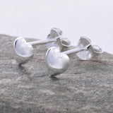 S257 - Puff heart (6x6mm) stud earrings
