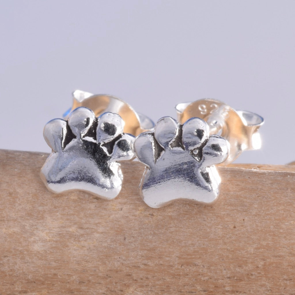 S519 - Silver animal paw stud earrings