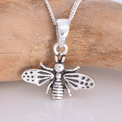 P644 - Bee silver pendant